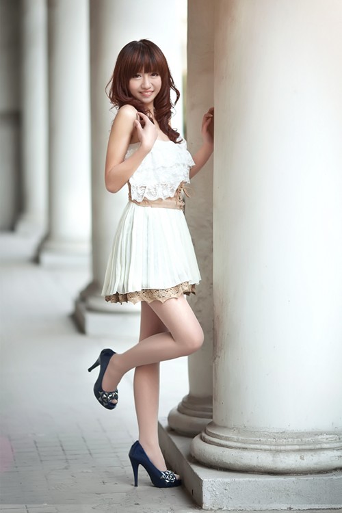 �������ŮУ��