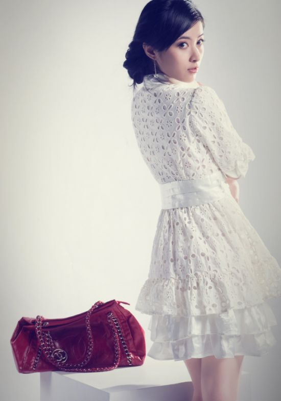 �����ʵľ���ģ��Ů��