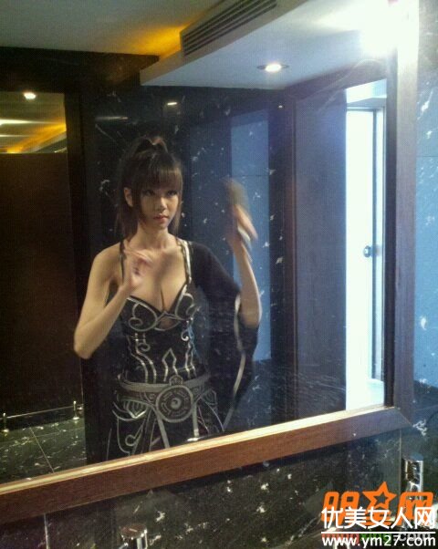 Ҷ�����Ը������ǳ��䵱�ڼ��أ�