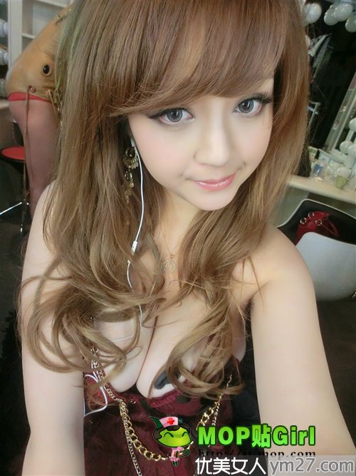 �������-������