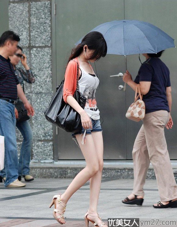 ���ļ�Ʒ����������Ů