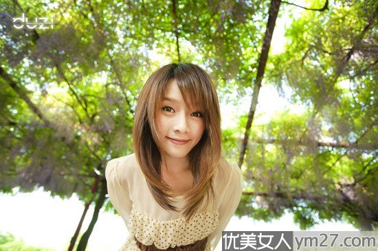 ���ٻ��µ�����Ů