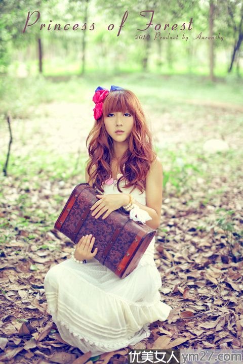 �̹�ɭ�ֵ�С��Ů����