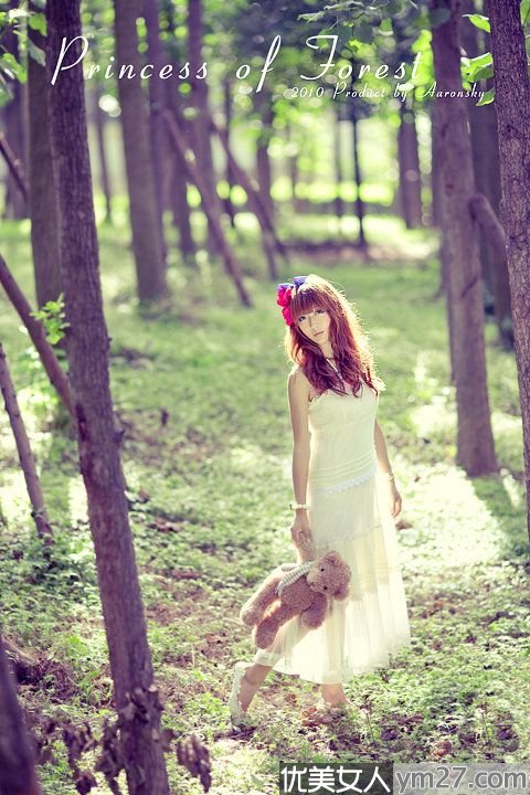 �̹�ɭ�ֵ�С��Ů����