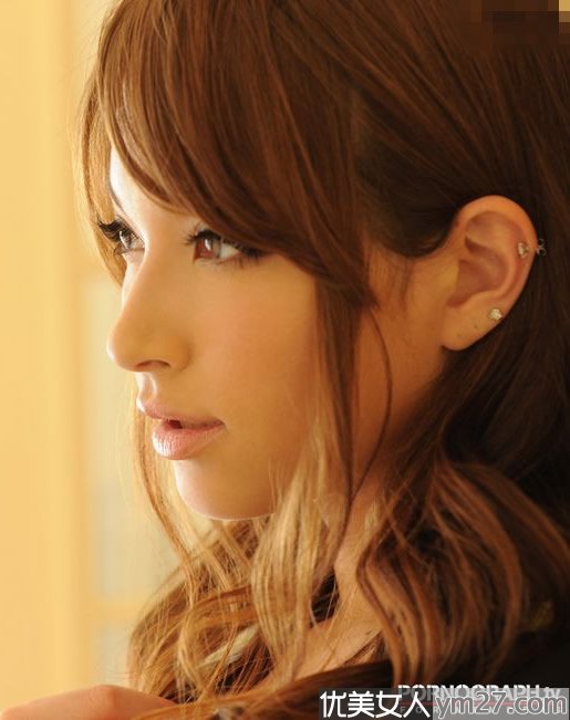 ���Ըл�ѪŮ��д��ͼƬ