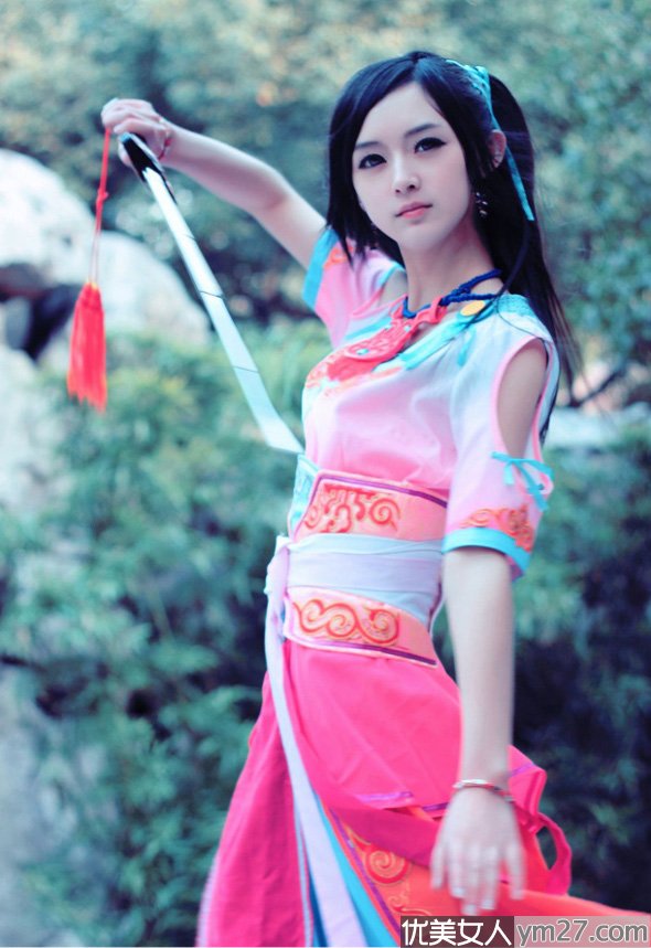 �崿Ψ���Ĺ�װ��Ů