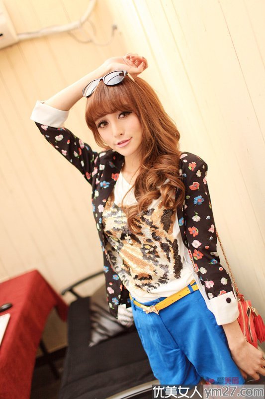 �������Tina���±�����������